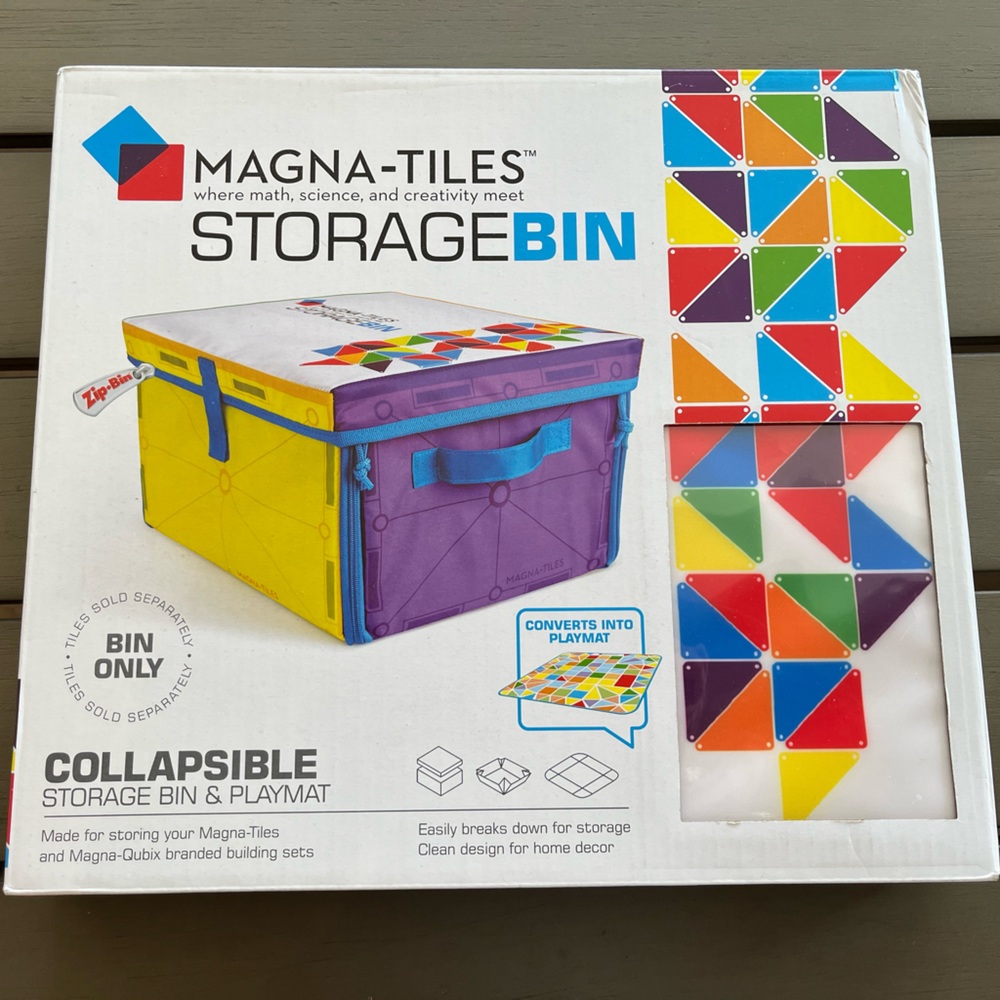 Magna-Tiles Storage Bin & Interactive Play-Mat, Collapsible Storage Handles